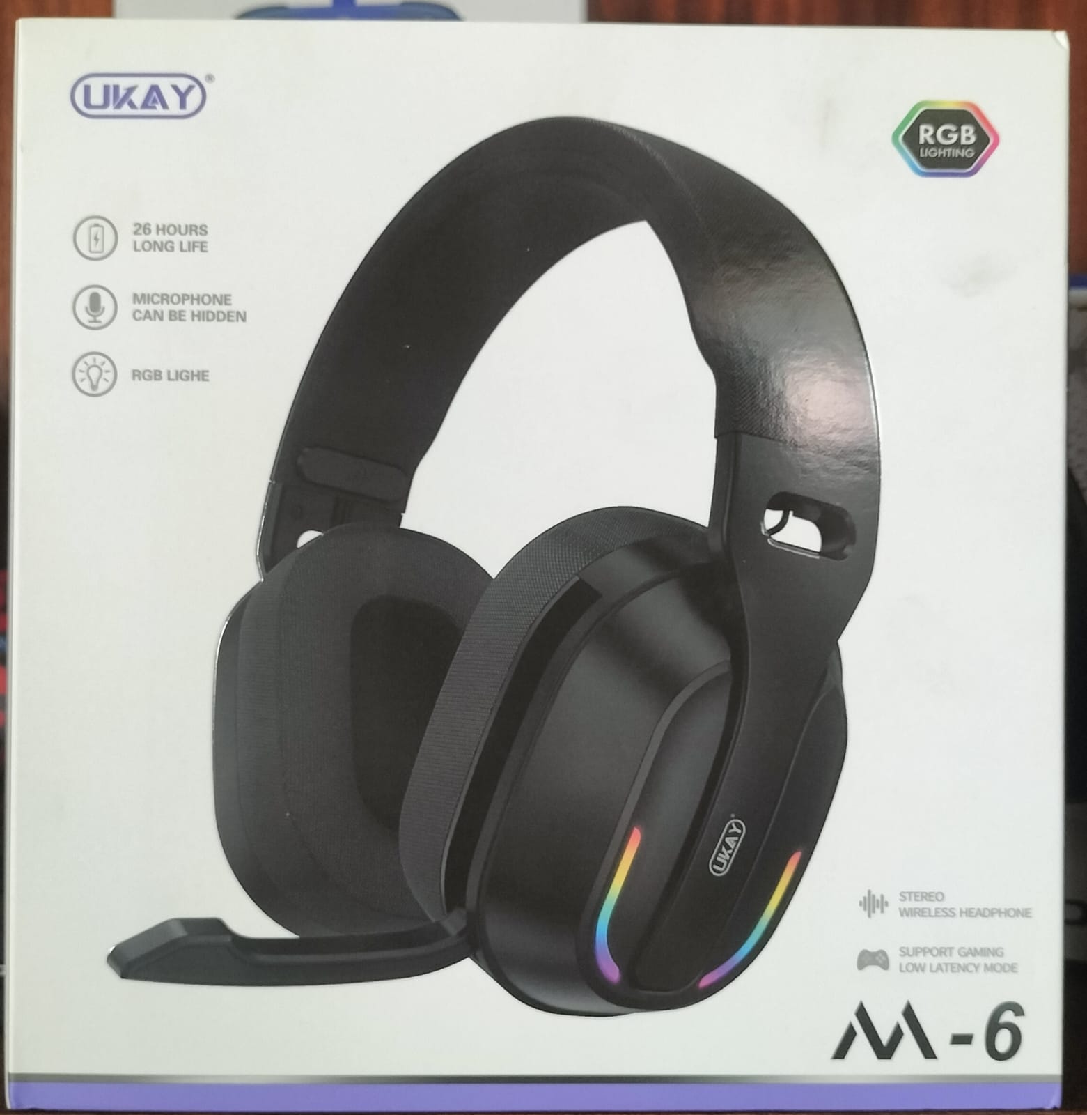 M-6 wireless RGB headset